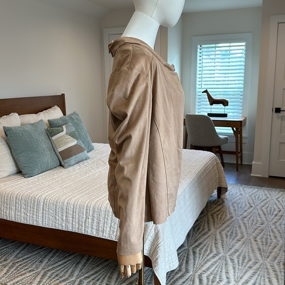 Mote jacket - Picture 3 of 8